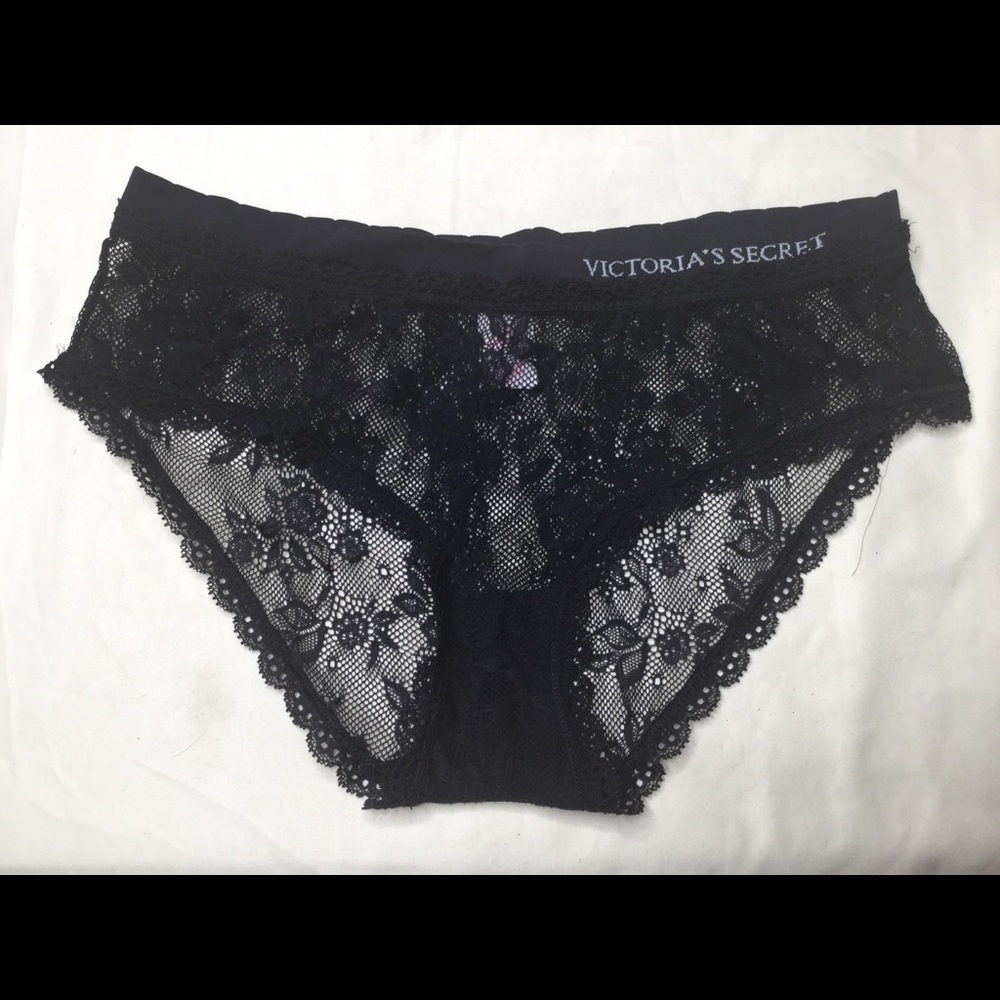 Victoria’s Secret Black Lace Hiphugger Panty - S